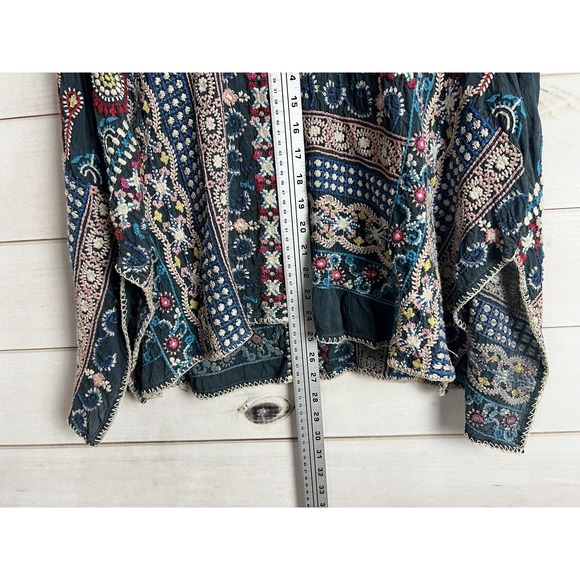 Johnny Was Shirt Womens Small Teal Embroidered Boho Tunic Top Cupra Rayon - Picture 8 of 9